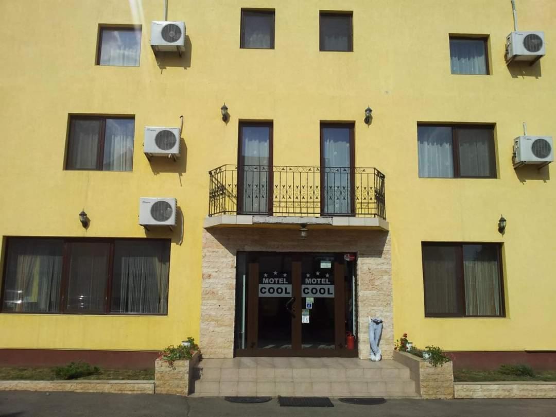Motel Cool Bărcăneşti Extérieur photo